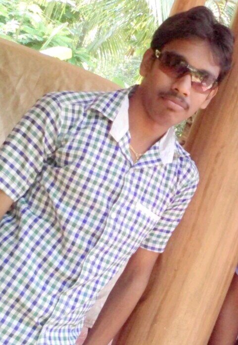 sujiths827's profile picture. 