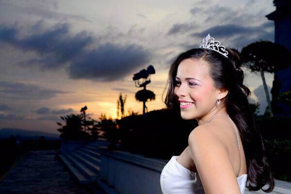15.MAYE♡∞'|follow me :3| MelizzaN. Te adora un mundo mona♡