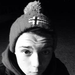 EzRaa_uL's profile picture. XBL GT : BasedGodEzraa, 17-24th SkyLAN Paris. #EMINƎM