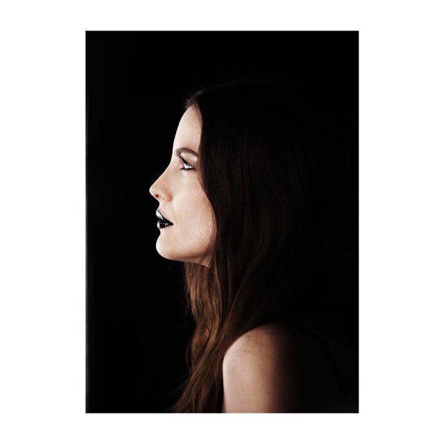 *Liv Tyler Parody* support amazing @livtyler [IG: misslivalittle] updates news and photos of liv [first site in Thailand] started: Oct. 26 /2013