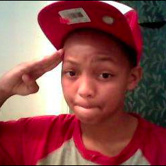 _YoChill_'s profile picture. most basic nigga alive, with light skin struggles, cute af so hmu, instagram hi_im_jaden_from_statefarm