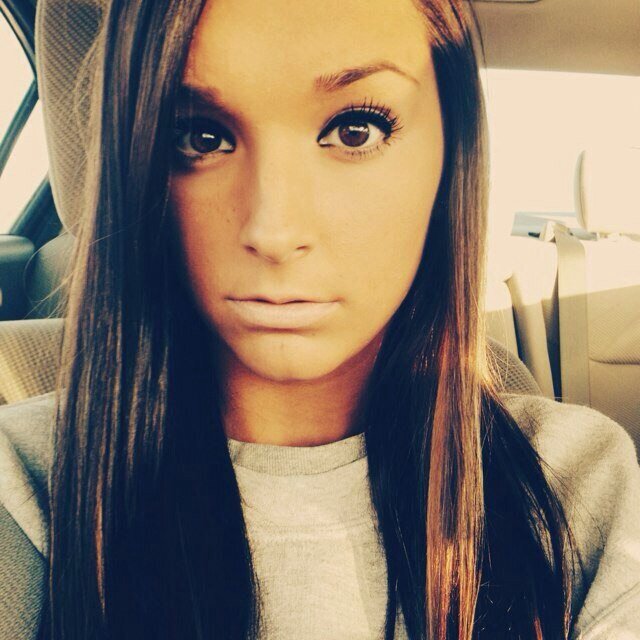 AutumnBrooke ❤️ Cheerleader ✨ 17 ❤️ taken by the best @TheoMpca✨ i love him ❤️ im very nice, but im am straight forward on saying things✨