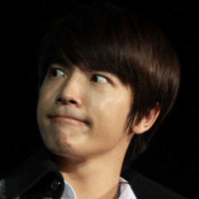 ถึงพี่จะเจ้าชู้ แต่พี่ก็รู้ว่าควรหยุดที่ใคร :$ { real : @donghae861015 } #littletwinxfam_