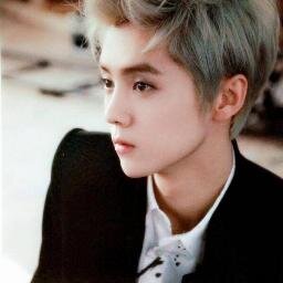 annyeong ! LUHAN WEBSITE TWITTER .. 我希望你跟我享受。我外真正的嘰嘰喳喳，跟我來，我會跟著你過
