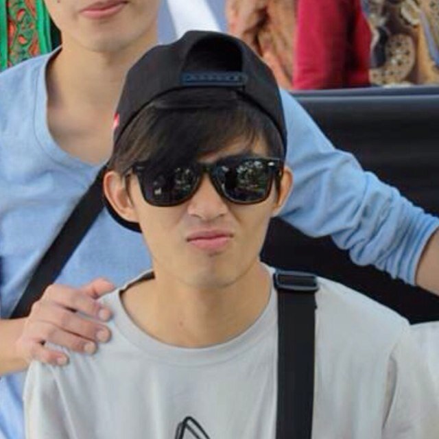 tyan_kingdom's profile picture. Hard Study and Work @seoul national univ.
@nursolihah110 's husband