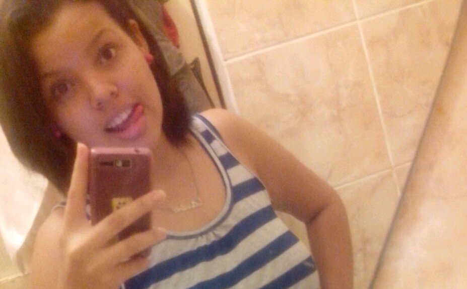 #Câncer, simpática, humilde, simples, brincalhona, fresca. Chata as vezes! - Quem se descreve se limita! ► @ClubeFollowBack ◄