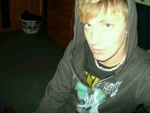 IncredibleWork's profile picture. we all die at the end of this #life #Incredible #xbox #world