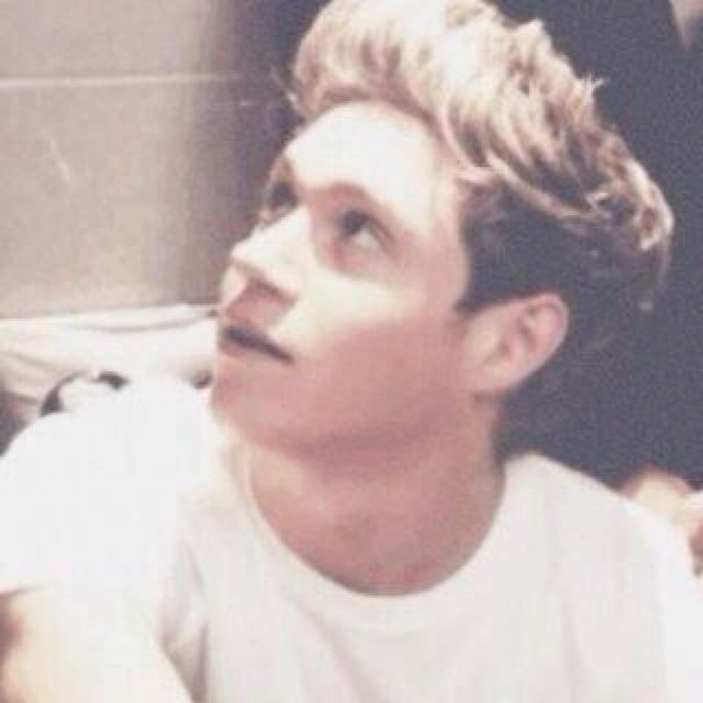 @colournxrry