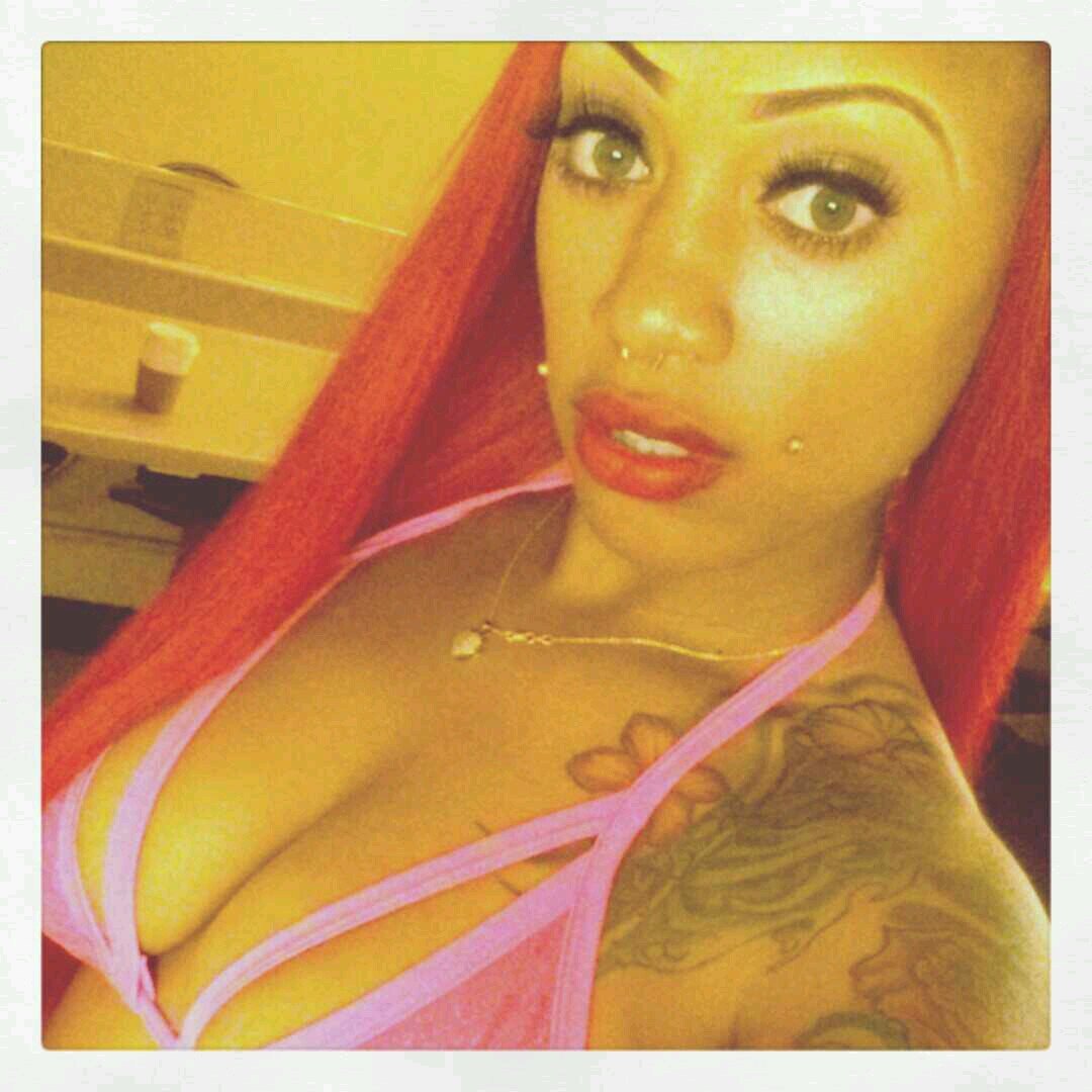uniques0BADD's profile picture. only ugly bitches hate ! (( IG. uniques0badd ))