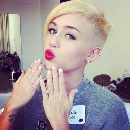I LOVE:  #KateClapp  #LaraFabian # #SPN #Supernatural #SPNfamily # Miley Cyrus# 	
#johnny Depp# Lady Gaga