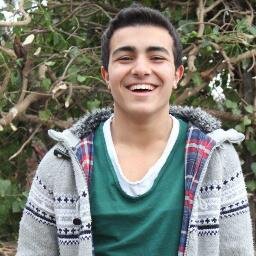 Kesintisiz neşe kaynağınız. ▬▬▬▬▬▬▬▬▬▬▬▬▬▬▬▬▬▬▬▬▬▬▬▬▬▬▬▬▬▬     ☻1.82'lik prematüreyim; 17 yaşında Twitter bağımlısı genç ! İstanbul/Tuzla