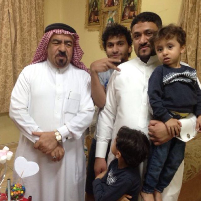 سكوتي لايعني جهلي بمايدور حولي لاكن مايدور حولي لايستحق الكلام ....