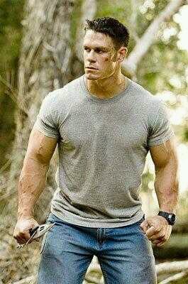Strong build up-physique