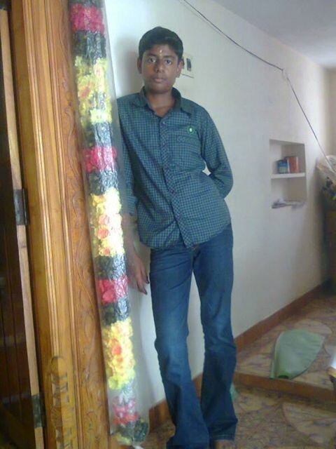veera1060's profile picture. T.veeramurugan,work at uce thirukkuvalai