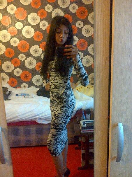 follow me and ill follow u back :)