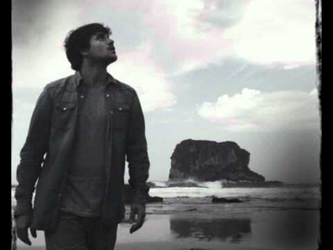 REALLY IN LOVE WITH DANI MARTÍN........................*