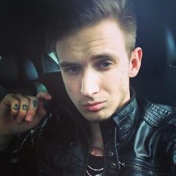 tattooismydrug's profile picture. Life is made up of years that mean nothing and moments that mean it all.