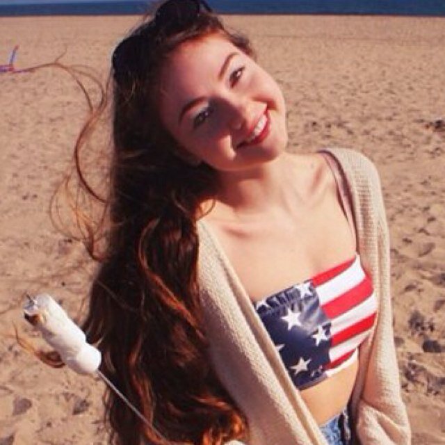 MeredithsFan's profile picture. Just another Mere's fan. Follow me, Merebears!