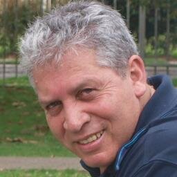 Actor y director de Artes Escénicas