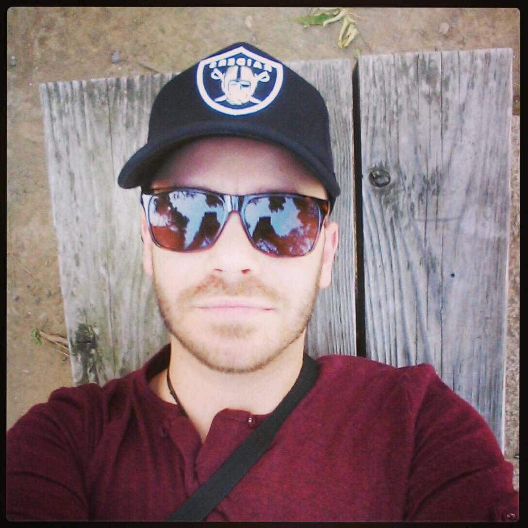 musician, lover, world explorer, nintendo boy, metal head, jazz buff, bass man, freedom fighter, libertarian, son of priest.
