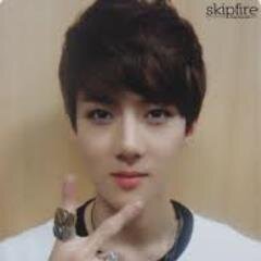ฟอลฟรีเพื่อ EXO ไม่ต้องฟอลแอคนี้ ใจดีฟอลกลับแอคหลัก @nan_oho น๊าาาา