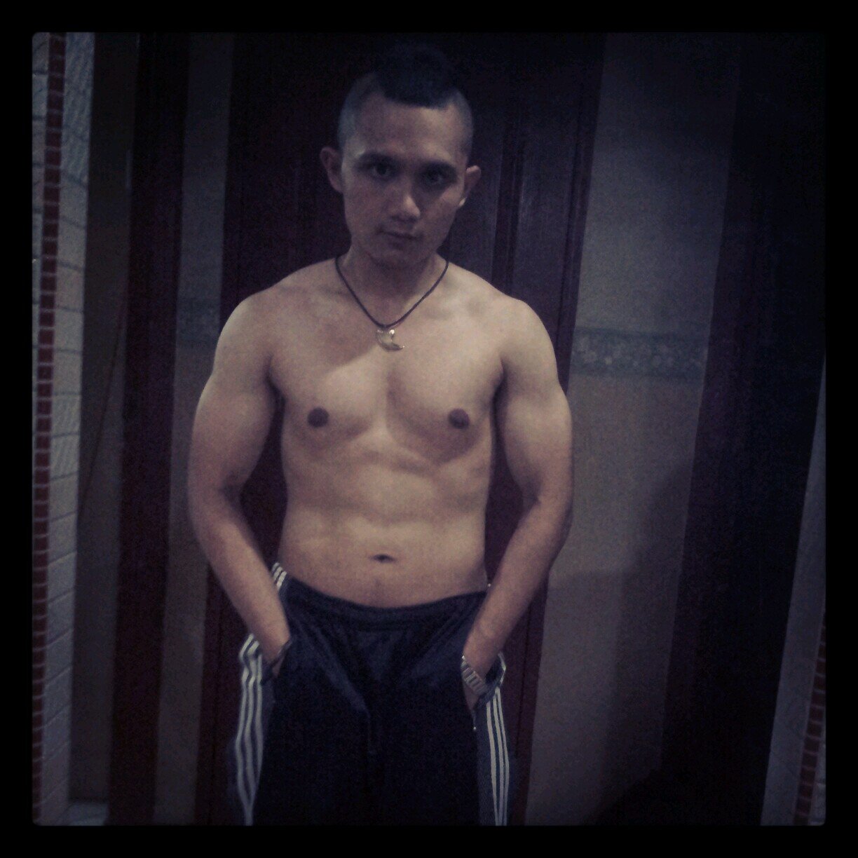 warlords554's profile picture. NESH PANGLIMA MUHAMMAD, me? iam just simple and love life