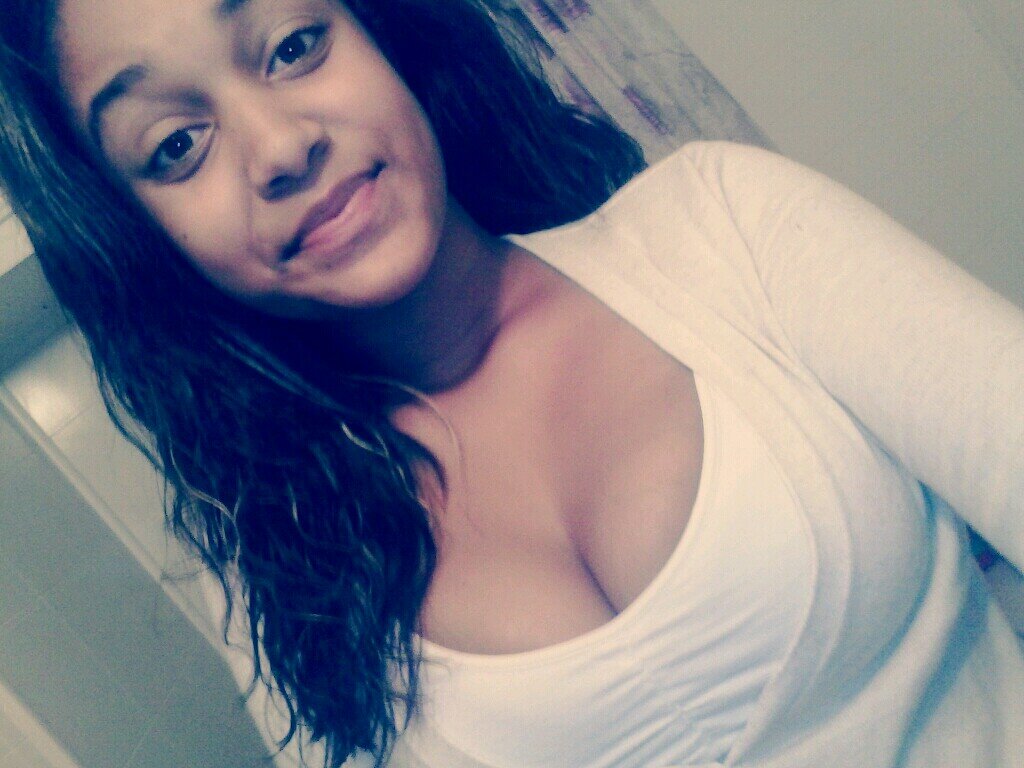 iG:@Avreeoliver__     Ocala , Fl.