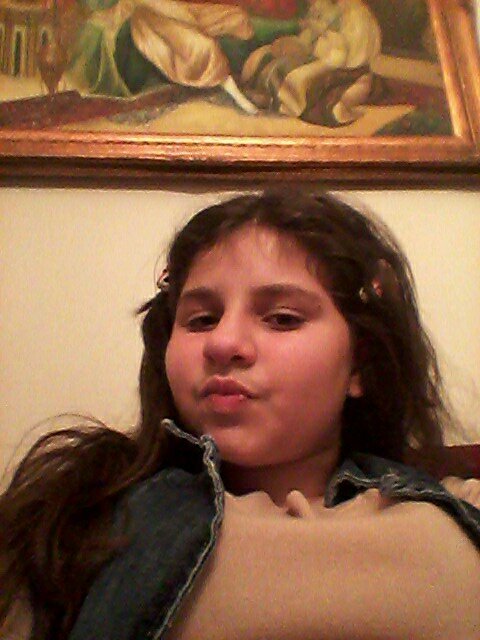 ♡Hi I'm Maria im a huge fan of r5 and my favorite color is purple♥