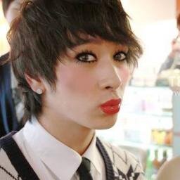 I am Hottest and L.o./\.E Boice Melody ติ่ง2pm ทวิตหลักนะค่ะ:) @Love_OPPA_Aron
ชานถึงแกจะเป็นมักเน่หมีกินเยอะแต่ฉันก็รักนายนะ55555^0^