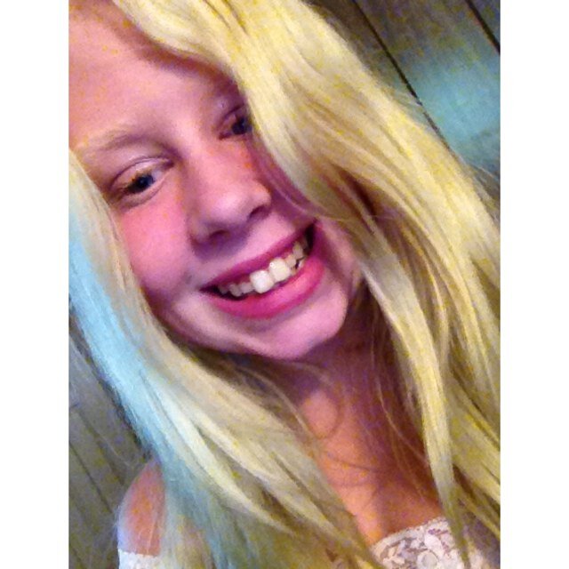 hia im mads and thats all you need to know i follow back☺️