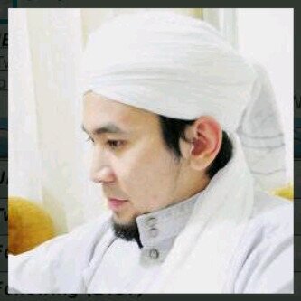 Mualaf | ♕Madridista♕ | LAA TAKHOFWA LAA TAHZAN INNALLAHA MA’ANA” Jangan takut dan jangan sedih sesungguhnya ALLAH bersama kita - (Rasulullah, sewaktu hijrah)