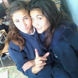 HOLA TENGO 13 AÑOS EN LA VIDA HAY K HACER ESTOO :AMAR vivir  soñarr ser feliz 8)
