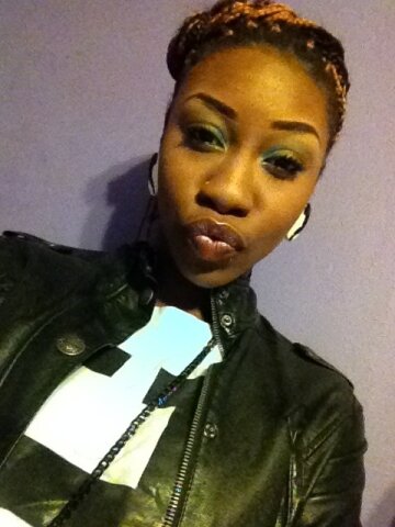 follow me on IG : Mackudwn #Singleeee #pisces  #Teampierced # #Singer #TWERKERKYLIE #TeamVintage I  Makeup , Hair , Fashion .... ky'aira Mhariee