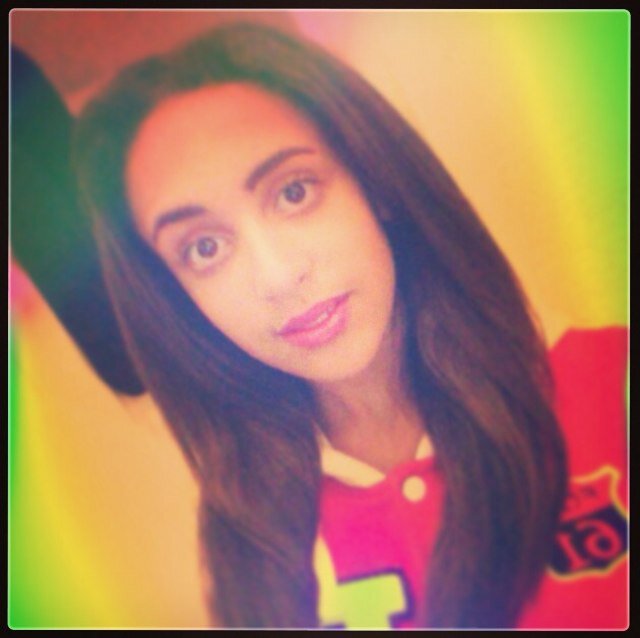 Hello Everybody please follow me then i will follow u! xxxx