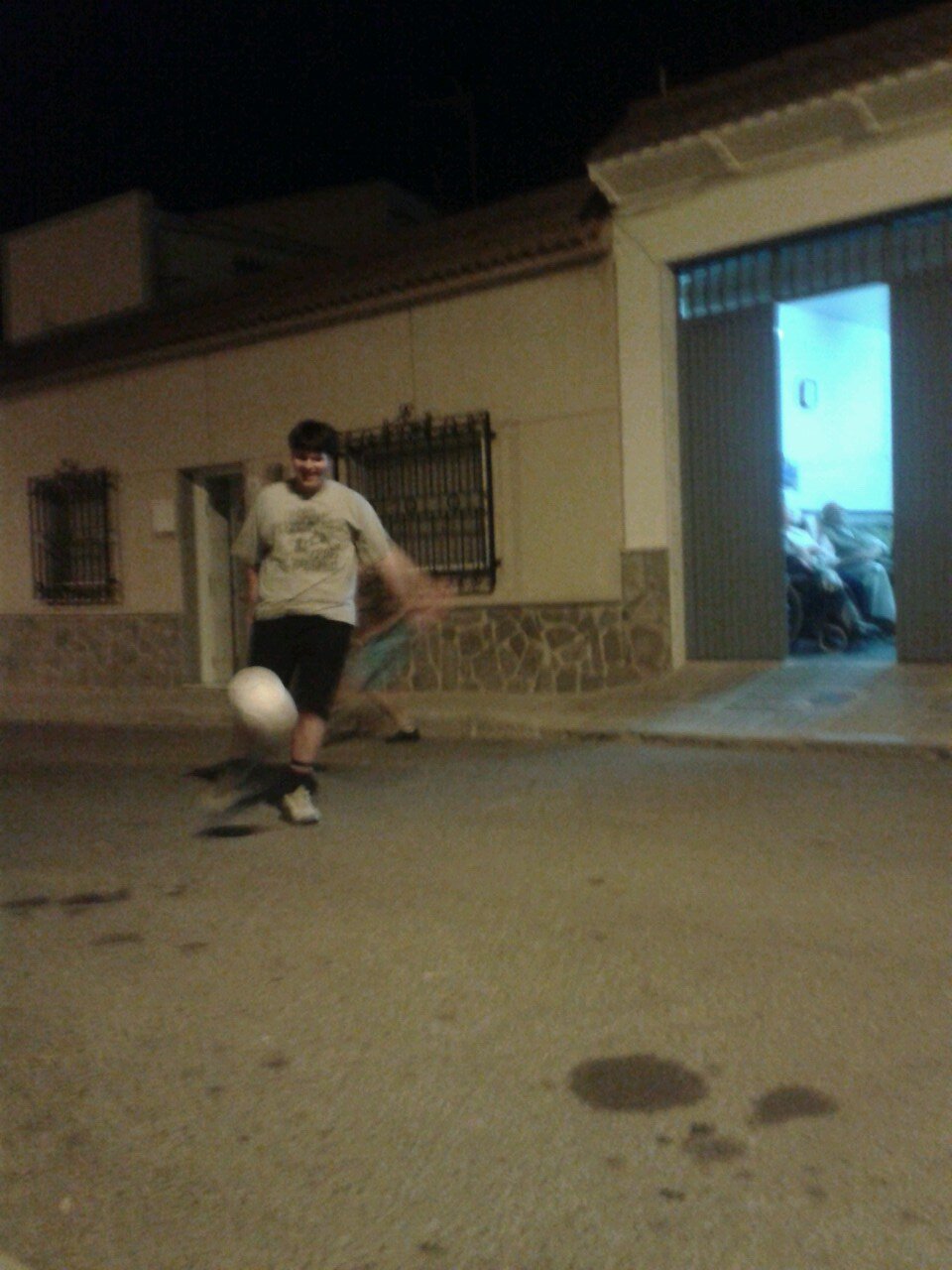 26. Química:Fútbol,bici,Fórmula 1,LoL,entre otras cosas..Creador del cassssi.