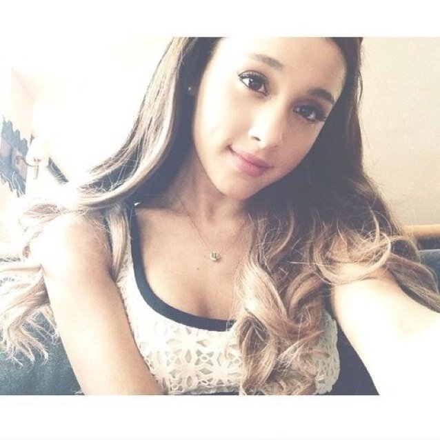 THIS IS A FREE FOLLOW FROM @juliakathie
