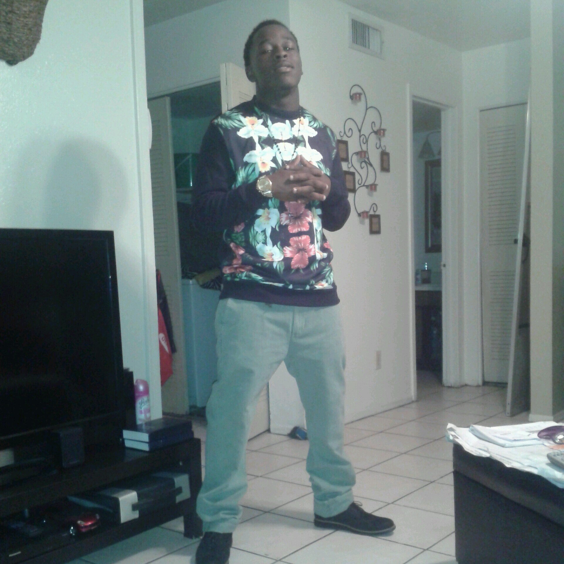 #TeamCutThroat#TeamBricksEnt #FreeBigBraGraddic #1Bricks #BE4L OH annd Follow My Bestfriend @redStallion_x3