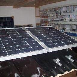Solpaneler  Vindkraftverk Regulatorer Växelriktare Batterier Kabel Lampor Solpaneler för båt, husbil, husvagn, villataket mm mm