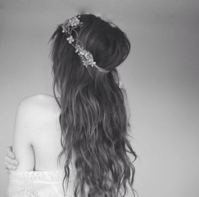 sliced_wrists's profile picture. 13 years old, girl, Anorexic, Self-harmer, Ana, Mia, Cat, Deb, Sue, Perry, Izzy, Annie.