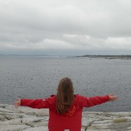 Follow my adventures around the world: http://t.co/rTdTmTGoZK