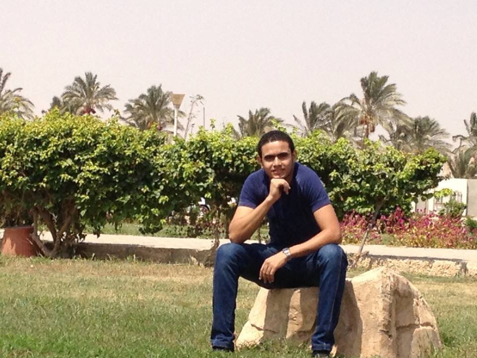 Eng_El3omdaa's profile picture. اه يا تيشرت العمر يا ابيض الزمااالكـ :،)