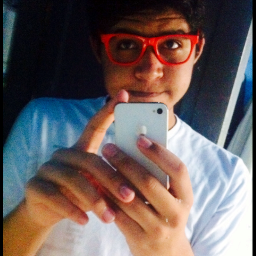 :) Sou feliz com oque tenho