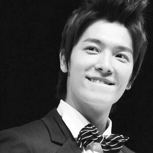 I am elf girl 20,from Saudi Arabia  I wsh is go to Korea ,I♡Superjunior.#love_all_kpop