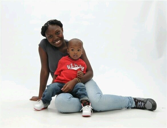 my sonn iss myy LIFE :)) free thee fav kwaaaa & MY mama ! I LOVE my bitch iyana till the very end 3