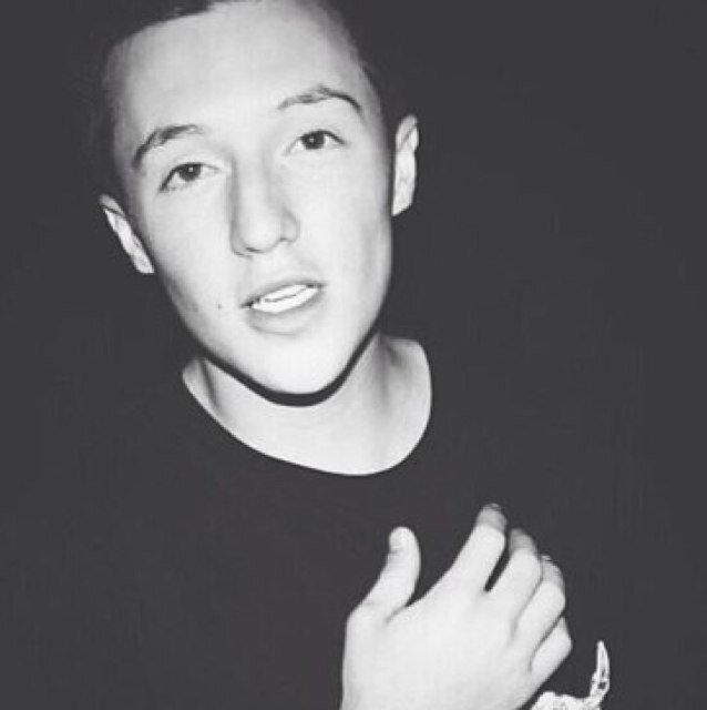 been here from the beginning and ill be here until the end3 go follow @kalinandmyles @yourboymyles @kalinwhite