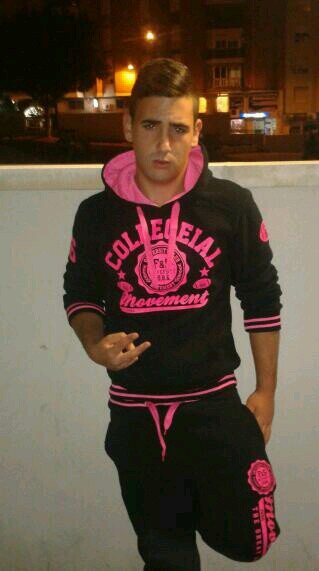 chicoo del 96 morenooo.jejee y le gusta ñengo flow @@