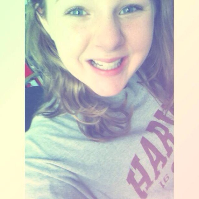 emsipemsi12's profile picture. 