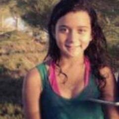 Não ligo do que as pessoas falam de mim, quero mais e ser feliz e o resto que se dane!
