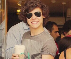 directioner ;**  follow back http://t.co/7UKF8H3MbO