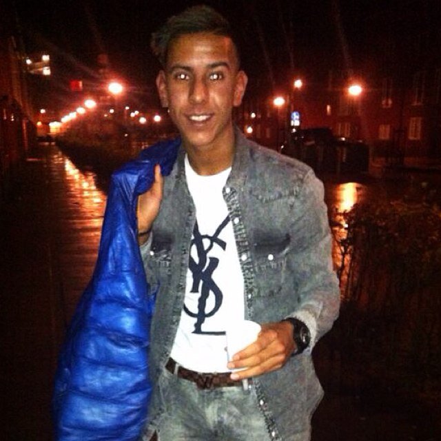 Instagram ; NabiltjeDaSilva.                              Facebook : Nabiltje DaSilva.